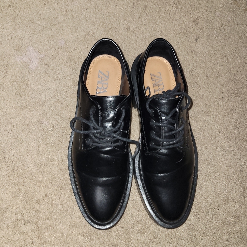 Zara lace up Oxfords, womens size 10.5, black